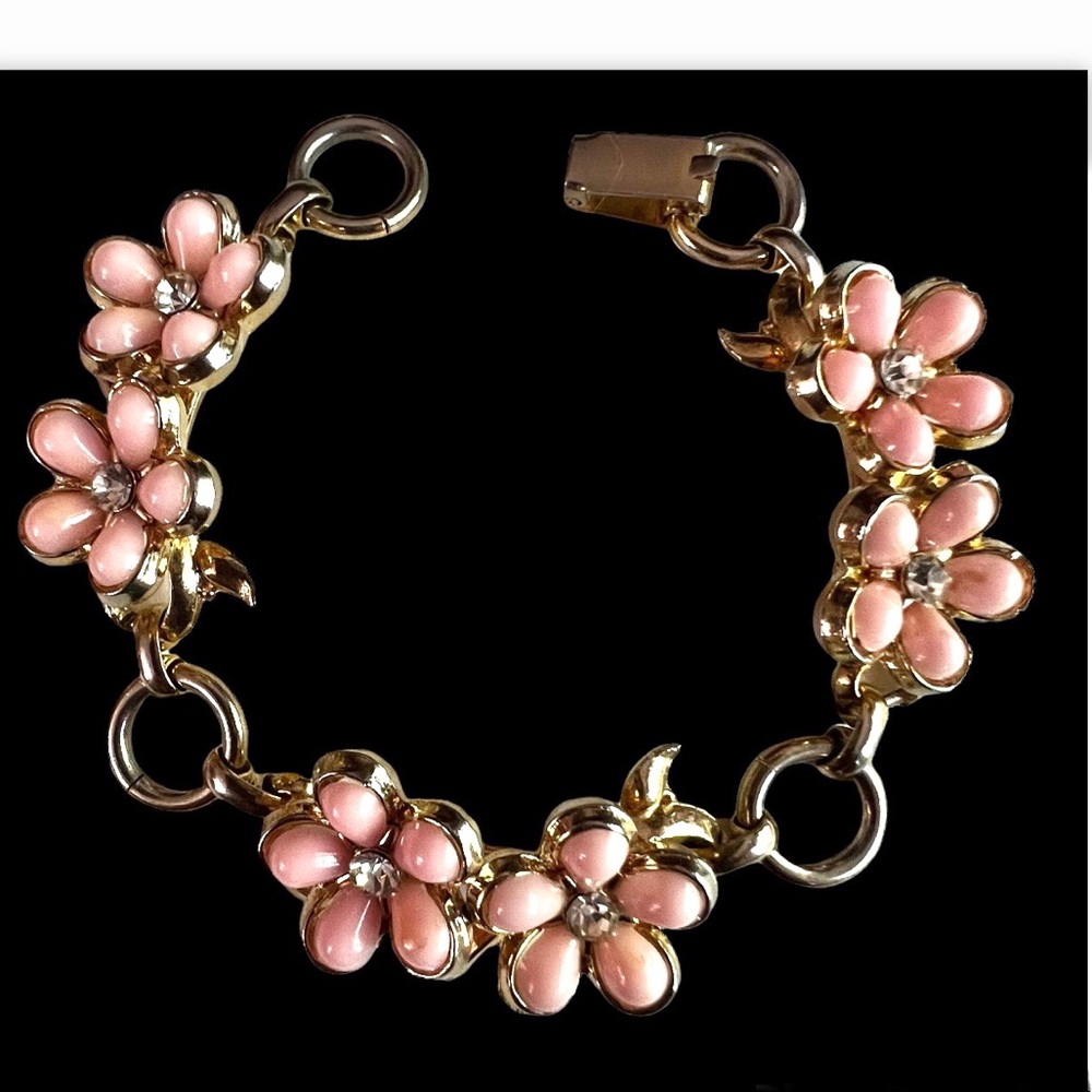 Vintage Bracelet Pink Flowers Daisy Chain Floral Bangle